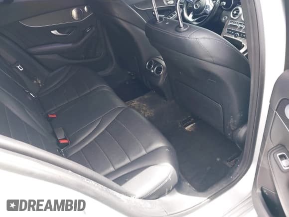 ✅ 2021 Mercedes-Benz C 300 • VIN: W1KWF8DB3MR651648 • Lot: 42598403. Listed on IAAI with 95,609 mi. Free auction sales archive from the USA and detailed vehicle history report at DreamBid. Image 8.