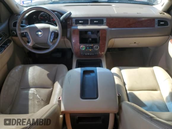 ✅ 2013 Chevrolet Silverado 2500HD LTZ • VIN: 1GC1KYE83DF127100 • Лот: 81968895. Опубликован ранее на Copart с пробегом 203 056 миль. Бесплатный доступ к архиву аукционных продаж из США и подробный отчёт об истории автомобиля на DreamBid. Изображение 8.