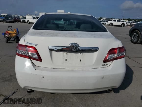 ✅ 2011 Toyota Camry LE • VIN: 4T1BK3EK9BU630296 • Lot: 67732215. Wystawiony na Copart z przebiegiem 123 623 mil. Bezpłatny archiwum sprzedaży aukcyjnych z USA i szczegółowy raport historii pojazdu na DreamBid. Zdjęcie 6.