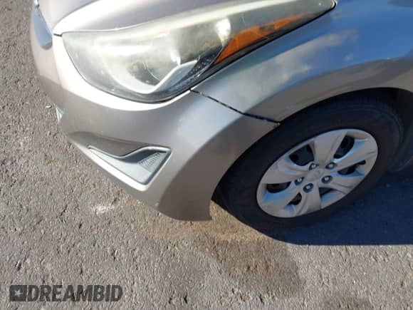 2016 Hyundai Elantra SE с VIN 5NPDH4AE5GH698338, выставлен на аукционе IAAI как лот 43269288 с пробегом 143 861 миль миль и . История ставок и продаж доступна на DreamBid. Изображение 17.