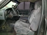 ✅ 2000 Chevrolet Silverado 1500 • VIN: 1GCEK14W0YZ202333 • Lot: 79273364. Listed on Copart with 225,242 mi. Free auction sales archive from the USA and detailed vehicle history report at DreamBid. Image 7.