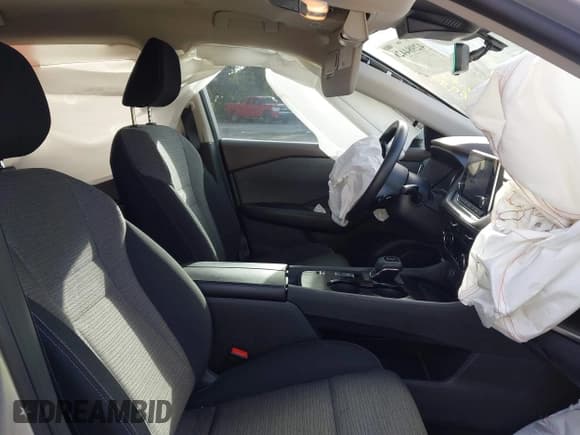 ✅ 2023 Nissan Rogue SV • VIN: 5N1BT3BA3PC736989 • Lot: 42984420. Wystawiony na IAAI z przebiegiem 22 677 mil. Bezpłatny archiwum sprzedaży aukcyjnych z USA i szczegółowy raport historii pojazdu na DreamBid. Zdjęcie 5.