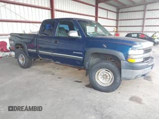 ✅ 2001 Chevrolet Silverado 2500HD LS • VIN: 1GCHK29UX1E301569 • Лот: 43145027. Опубликован ранее на IAAI с пробегом 224 257 миль. Бесплатный доступ к архиву аукционных продаж из США и подробный отчёт об истории автомобиля на DreamBid. Изображение 1.