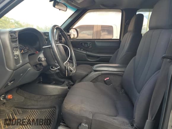 ✅ 2003 Chevrolet S-10 LS • VIN: 1GCDT13X73K105103 • Лот: 80969284. Опубликован ранее на Copart с пробегом Не указан. Бесплатный доступ к архиву аукционных продаж из США и подробный отчёт об истории автомобиля на DreamBid. Изображение 7.