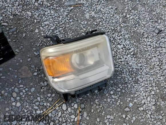 ✅ 2014 GMC Sierra 1500 SLE • VIN: 3GTU2UEC3EG118679 • Лот: 95316665. Опубликован ранее на Copart с пробегом 135 488 миль. Бесплатный доступ к архиву аукционных продаж из США и подробный отчёт об истории автомобиля на DreamBid. Изображение 12.