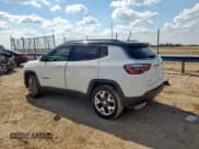 ✅ 2019 Jeep Compass Limited • VIN: 3C4NJDCB9KT650037 • Лот: 82364895. Опубликован ранее на Copart с пробегом 95 895 миль. Бесплатный доступ к архиву аукционных продаж из США и подробный отчёт об истории автомобиля на DreamBid. Изображение 2.