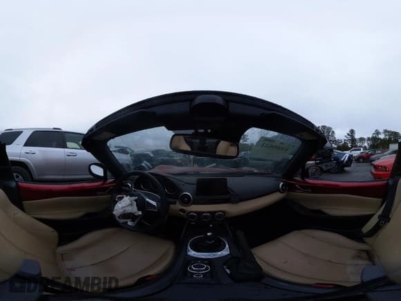 ✅ 2019 Mazda MX-5 Miata Grand Touring • VIN: JM1NDAM7XK0311235 • Лот: 43600621. Опубликован ранее на IAAI с пробегом Не указан. Бесплатный доступ к архиву аукционных продаж из США и подробный отчёт об истории автомобиля на DreamBid. Изображение 18.