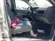 2008 Dodge Dakota z VIN 1D3HW38K18S590757, wystawiony jako IAAI lot #42501413 z przebiegiem Nie podano mil oraz . Historia ofert i sprzedaży dostępna na DreamBid. Obrazek 5.