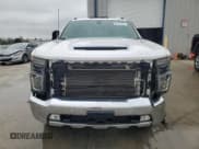 ✅ 2020 Chevrolet Silverado 2500HD LTZ • VIN: 1GC4YPEY9LF117787 • Лот: 81127825. Опубликован ранее на Copart с пробегом 200 668 миль. Бесплатный доступ к архиву аукционных продаж из США и подробный отчёт об истории автомобиля на DreamBid. Изображение 5.