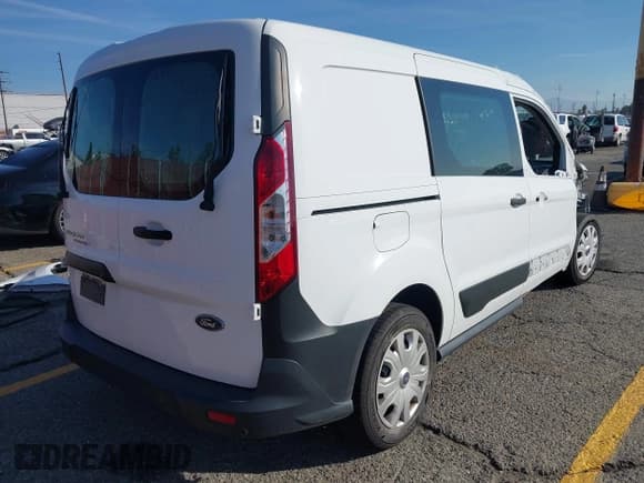 ✅ 2021 Ford Transit Connect XL • VIN: NM0LS7E22M1489556 • Lot: 43719740. Listed on IAAI with 104,181 mi. Free auction sales archive from the USA and detailed vehicle history report at DreamBid. Image 4.