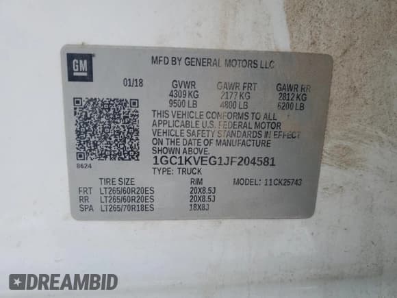 ✅ 2018 Chevrolet Silverado 2500HD LT • VIN: 1GC1KVEG1JF204581 • Lot: 88690305. Wystawiony na Copart z przebiegiem 131 127 mil. Bezpłatny archiwum sprzedaży aukcyjnych z USA i szczegółowy raport historii pojazdu na DreamBid. Zdjęcie 14.