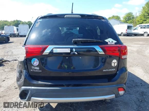 2016 Mitsubishi Outlander SE с VIN JA4AZ3A38GZ018010, выставлен на аукционе IAAI как лот 43256086 с пробегом 115 260 миль миль и . История ставок и продаж доступна на DreamBid. Изображение 16.