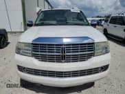 ✅ 2013 Lincoln Navigator • VIN: 5LMJJ3H59DEL02584 • Лот: 63506354. Опубликован ранее на Copart с пробегом 125 373 миль. Бесплатный доступ к архиву аукционных продаж из США и подробный отчёт об истории автомобиля на DreamBid. Изображение 5.