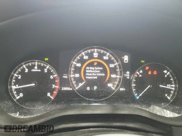 ✅ 2022 Mazda CX-30 Premium Plus • VIN: 3MVDMBEY7NM434435 • Лот: 55920595. Опубликован ранее на Copart с пробегом 23 956 миль. Бесплатный доступ к архиву аукционных продаж из США и подробный отчёт об истории автомобиля на DreamBid. Изображение 9.