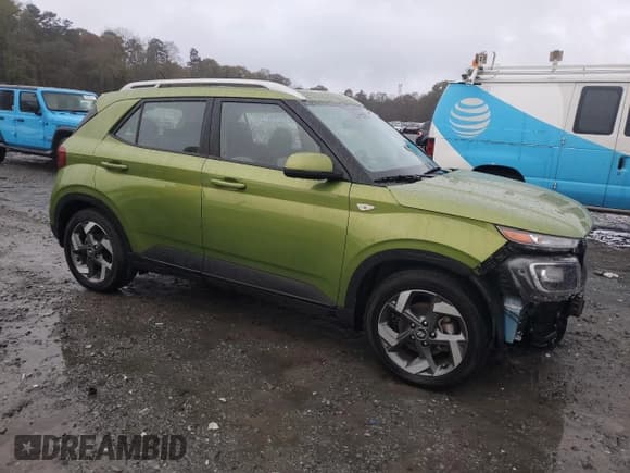 ✅ 2023 Hyundai Venue SEL • VIN: KMHRC8A33PU248389 • Lot: 80751544. Listed on Copart with 28,398 mi. Free auction sales archive from the USA and detailed vehicle history report at DreamBid. Image 4.