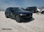 ✅ 2024 Volvo XC60 Core Dark Theme • VIN: YV4L12RK2R1761594 • Lot: 58273565. Wystawiony na Copart z przebiegiem 14 481 mil. Bezpłatny archiwum sprzedaży aukcyjnych z USA i szczegółowy raport historii pojazdu na DreamBid. Zdjęcie 14.