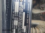 ✅ 1988 Mercedes-Benz 560 • VIN: WDBCA39D5JA386880 • Lot: 53676005. Listed on Copart with 206,155 mi. Free auction sales archive from the USA and detailed vehicle history report at DreamBid. Image 12.