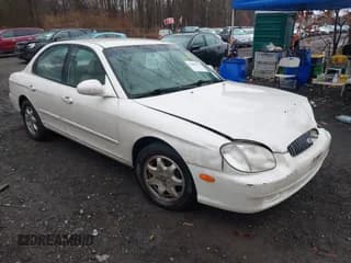 ✅ 2001 Hyundai Sonata GLS • VIN: KMHWF35V51A483264 • Лот: 41458757. Опубликован ранее на IAAI с пробегом 154 016 миль. Бесплатный доступ к архиву аукционных продаж из США и подробный отчёт об истории автомобиля на DreamBid. Изображение 1.