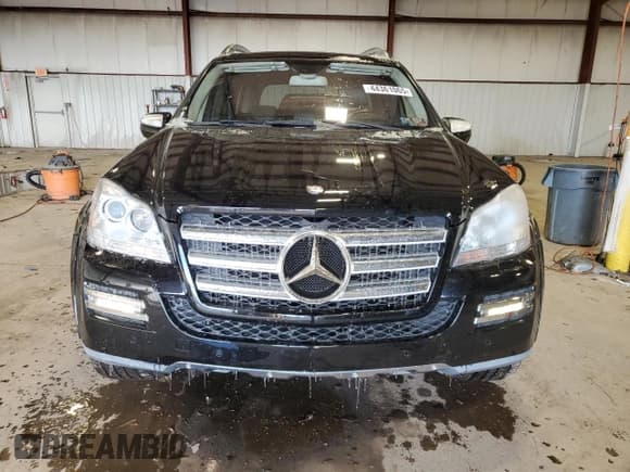 ✅ 2010 Mercedes-Benz GL 550 • VIN: 4JGBF8GE9AA612423 • Lot: 44361065. Wystawiony na Copart z przebiegiem 90 195 mil. Bezpłatny archiwum sprzedaży aukcyjnych z USA i szczegółowy raport historii pojazdu na DreamBid. Zdjęcie 5.