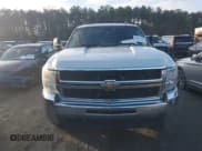 ✅ 2007 Chevrolet Silverado 2500HD 1LT • VIN: 1GCHC23K97F566426 • Lot: 43831242. Wystawiony na IAAI z przebiegiem 249 118 mil. Bezpłatny archiwum sprzedaży aukcyjnych z USA i szczegółowy raport historii pojazdu na DreamBid. Zdjęcie 12.