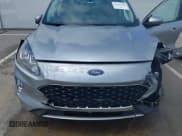 ✅ 2021 Ford Escape SEL • VIN: 1FMCU0H6XMUB20523 • Lot: 42446320. Wystawiony na IAAI z przebiegiem 37 681 mil. Bezpłatny archiwum sprzedaży aukcyjnych z USA i szczegółowy raport historii pojazdu na DreamBid. Zdjęcie 6.