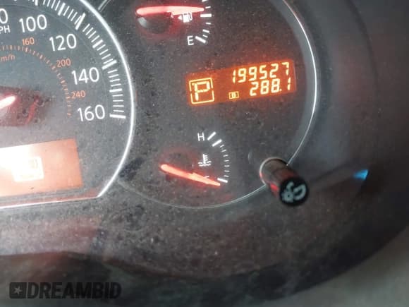 ✅ 2009 Nissan Maxima SV • VIN: 1N4AA51E99C818806 • Lot: 43272643. Wystawiony na IAAI z przebiegiem 199 527 mil. Bezpłatny archiwum sprzedaży aukcyjnych z USA i szczegółowy raport historii pojazdu na DreamBid. Zdjęcie 16.