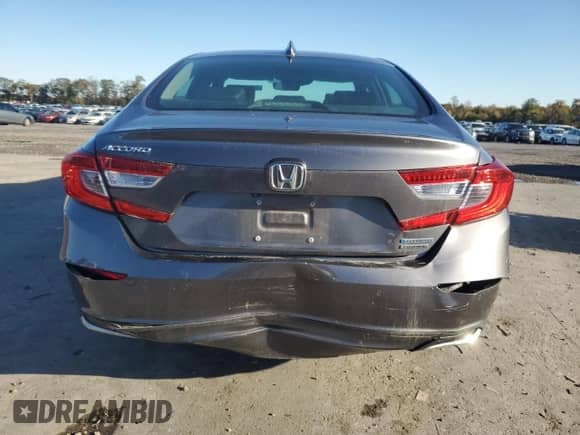 2020 Honda Accord Touring z VIN 1HGCV3F92LA011622, wystawiony jako Copart lot #82562045 z przebiegiem 35 552 mil mil oraz Szkoda całkowita • Salvage title. Historia ofert i sprzedaży dostępna na DreamBid. Obrazek 6.