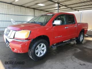 ✅ 2012 Nissan Titan SV • VIN: 1N6AA0EC3CN301709 • Lot: 85709775. Wystawiony na Copart z przebiegiem 293 337 mil. Bezpłatny archiwum sprzedaży aukcyjnych z USA i szczegółowy raport historii pojazdu na DreamBid. Zdjęcie 1.