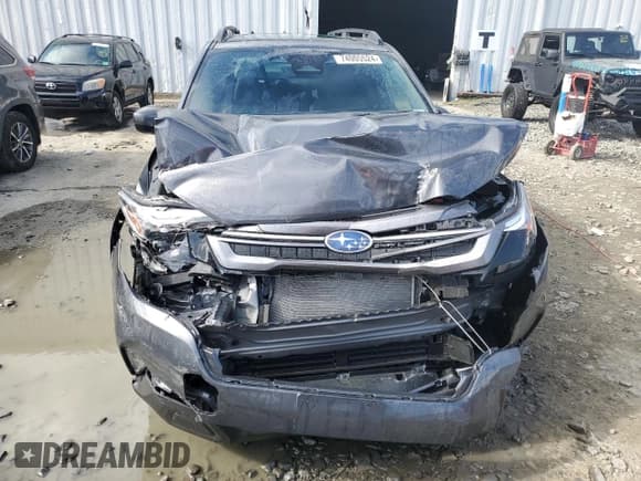 ✅ 2025 Subaru Forester Premium • VIN: JF2SLDBC4SH429985 • Lot: 74005524. Listed on Copart with 663 mi. Free auction sales archive from the USA and detailed vehicle history report at DreamBid. Image 5.