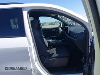 ✅ 2024 Chevrolet Traverse AWD LT • VIN: 1GNEVGKS5RJ180881 • Lot: 43543953. Wystawiony na IAAI z przebiegiem Nie podano. Bezpłatny archiwum sprzedaży aukcyjnych z USA i szczegółowy raport historii pojazdu na DreamBid. Zdjęcie 5.