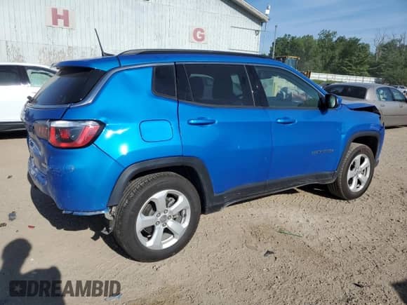 2019 Jeep Compass Latitude with VIN 3C4NJDBB2KT801138, listed as a Copart auction lot 65320085 with 48,339 mi miles and Salvage title. Bid and sale history available at DreamBid. Image 3.