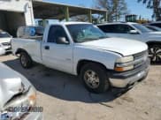 ✅ 2000 Chevrolet Silverado 1500 • VIN: 1GCEC14W4YE328165 • Лот: 65679154. Опубликован ранее на Copart с пробегом Не указан. Бесплатный доступ к архиву аукционных продаж из США и подробный отчёт об истории автомобиля на DreamBid. Изображение 4.