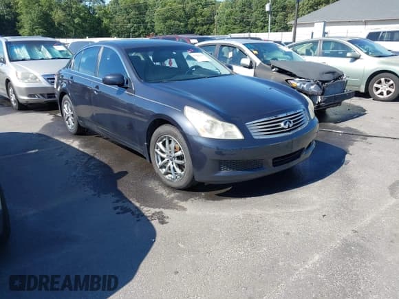 ✅ 2007 Infiniti G35 G35x • VIN: JNKBV61F17M817611 • Lot: 43083018. Wystawiony na IAAI z przebiegiem 155 066 mil. Bezpłatny archiwum sprzedaży aukcyjnych z USA i szczegółowy raport historii pojazdu na DreamBid. Zdjęcie 1.
