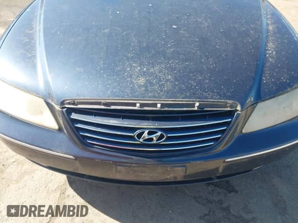 2006 Hyundai Azera SE z VIN KMHFC46F86A041396, wystawiony jako IAAI lot #41858709 z przebiegiem 216 101 mil mil oraz . Historia ofert i sprzedaży dostępna na DreamBid. Obrazek 6.