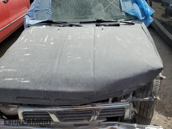 ✅ 1993 Nissan Hardbody • VIN: 1N6HD16SXPC403057 • Lot: 70412685. Wystawiony na Copart z przebiegiem 250 617 mil. Bezpłatny archiwum sprzedaży aukcyjnych z USA i szczegółowy raport historii pojazdu na DreamBid. Zdjęcie 12.