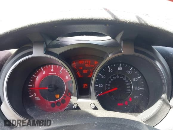 ✅ 2014 Nissan Juke Nismo RS • VIN: JN8DF5MV1ET150194 • Lot: 42546140. Listed on IAAI with 180,173 mi. Free auction sales archive from the USA and detailed vehicle history report at DreamBid. Image 7.