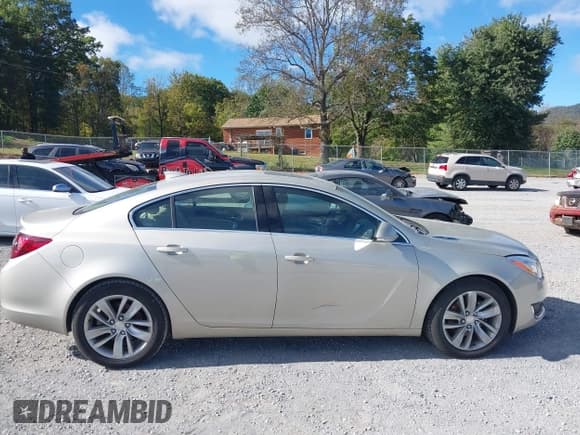 ✅ 2015 Buick Regal • VIN: 2G4GK5EX5F9248069 • Lot: 43376612. Listed on IAAI with 135,791 mi. Free auction sales archive from the USA and detailed vehicle history report at DreamBid. Image 14.