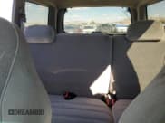 ✅ 1998 Ford Explorer XL • VIN: 1FMZU32X9WZB71644 • Lot: 67493085. Wystawiony na Copart z przebiegiem 196 373 mil. Bezpłatny archiwum sprzedaży aukcyjnych z USA i szczegółowy raport historii pojazdu na DreamBid. Zdjęcie 10.