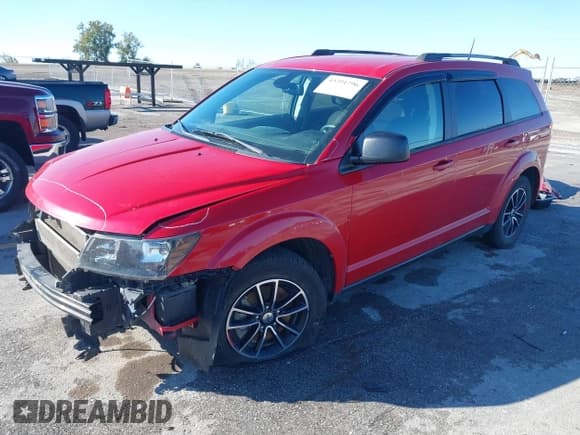 ✅ 2018 Dodge Journey SE • VIN: 3C4PDCAB7JT474309 • Lot: 43391796. Wystawiony na IAAI z przebiegiem 108 288 mil. Bezpłatny archiwum sprzedaży aukcyjnych z USA i szczegółowy raport historii pojazdu na DreamBid. Zdjęcie 17.