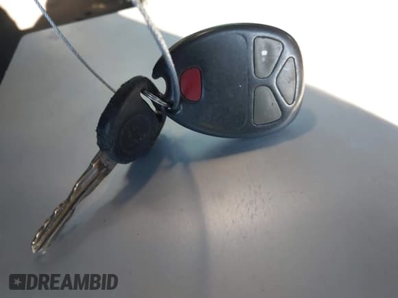 ✅ 2008 Chevrolet Silverado 1500 1LT • VIN: 2GCEK19J381129156 • Лот: 43200992. Опубликован ранее на IAAI с пробегом 250 000 миль. Бесплатный доступ к архиву аукционных продаж из США и подробный отчёт об истории автомобиля на DreamBid. Изображение 11.