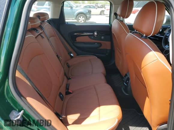 ✅ 2023 MINI Clubman Cooper S • VIN: WMWXJ1C09P2U08666 • Lot: 51829474. Wystawiony na Copart z przebiegiem 1 149 mil. Bezpłatny archiwum sprzedaży aukcyjnych z USA i szczegółowy raport historii pojazdu na DreamBid. Zdjęcie 10.