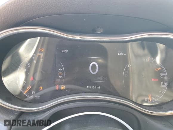 ✅ 2017 Jeep Grand Cherokee 75th Anniversary • VIN: 1C4RJEAG0HC788866 • Lot: 59230055. Listed on Copart with 114,131 mi. Free auction sales archive from the USA and detailed vehicle history report at DreamBid. Image 9.