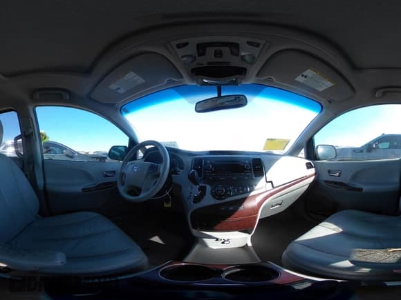 ✅ 2013 Toyota Sienna Limited • VIN: 5TDYK3DC9DS377349 • Lot: 43434783. Listed on IAAI with 199,355 mi. Free auction sales archive from the USA and detailed vehicle history report at DreamBid. Image 19.