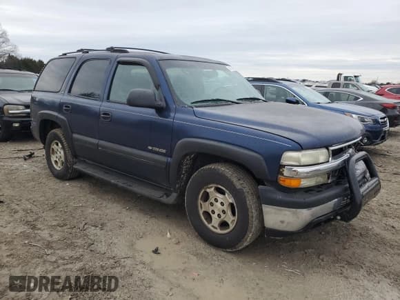 ✅ 2002 Chevrolet Tahoe LS • VIN: 1GNEK13V02R165095 • Lot: 43176475. Listed on Copart with 225,561 mi. Free auction sales archive from the USA and detailed vehicle history report at DreamBid. Image 4.