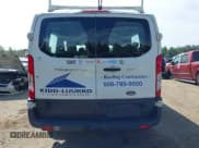 ✅ 2017 Ford Transit XL • VIN: 1FBZX2ZM8HKA10722 • Lot: 42993074. Wystawiony na IAAI z przebiegiem 150 411 mil. Bezpłatny archiwum sprzedaży aukcyjnych z USA i szczegółowy raport historii pojazdu na DreamBid. Zdjęcie 17.