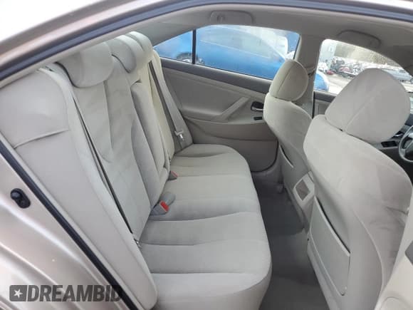 ✅ 2007 Toyota Camry LE • VIN: 4T1BK46KX7U532180 • Лот: 87113895. Опубликован ранее на Copart с пробегом 169 482 миль. Бесплатный доступ к архиву аукционных продаж из США и подробный отчёт об истории автомобиля на DreamBid. Изображение 10.