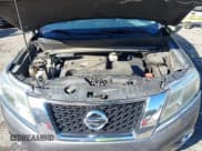 ✅ 2015 Nissan Pathfinder SV • VIN: 5N1AR2MNXFC686899 • Lot: 43516693. Wystawiony na IAAI z przebiegiem 172 363 mil. Bezpłatny archiwum sprzedaży aukcyjnych z USA i szczegółowy raport historii pojazdu na DreamBid. Zdjęcie 10.