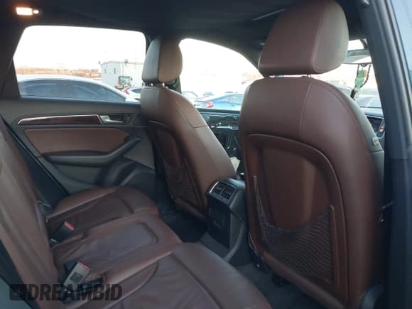 ✅ 2015 Audi Q5 Premium • VIN: WA1CFAFPXFA099428 • Lot: 43809081. Listed on IAAI with 99,380 mi. Free auction sales archive from the USA and detailed vehicle history report at DreamBid. Image 8.