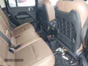 ✅ 2023 Jeep Gladiator Rubicon • VIN: 1C6JJTBG0PL538971 • Лот: 42723684. Опубликован ранее на IAAI с пробегом 68 111 миль. Бесплатный доступ к архиву аукционных продаж из США и подробный отчёт об истории автомобиля на DreamBid. Изображение 8.