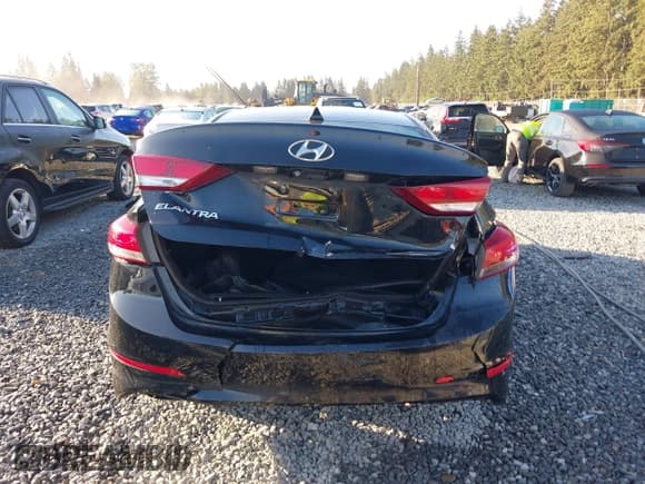 ✅ 2017 Hyundai Elantra Value Edition • VIN: 5NPD84LF4HH178980 • Lot: 43283604. Listed on IAAI with 148,662 mi. Free auction sales archive from the USA and detailed vehicle history report at DreamBid. Image 16.